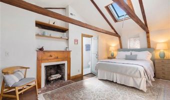 27 William St, Newport, RI 02840