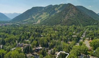 736 W Smuggler St, Aspen, CO 81611