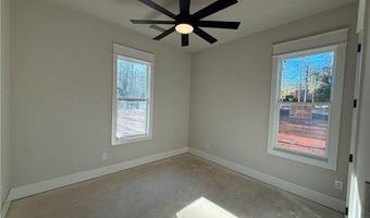 105 Melbourne Dr, Athens, GA 30606