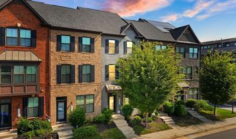 43400 APPLE ORCHARD Sq, Ashburn, VA 20148