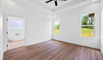 3354 Hawks Creek Dr, Apison, TN 37302
