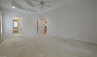 162 N Hiddenbrooke Dr, Advance, NC 27006