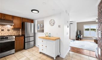 267 Fishing Cove Rd, North Kingstown, RI 02852