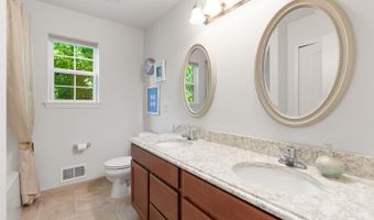 4018 McKenna Dr, Adrian, MI 49221