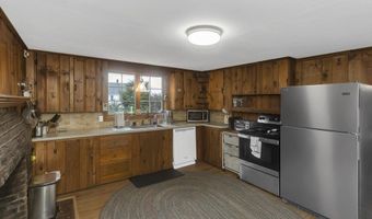 30 S Westfield St, Agawam, MA 01030