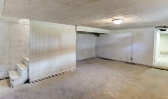 2425 La Salle Dr, Alton, IL 62002