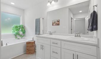 15423 Lapwing Cv, Athens, AL 35611