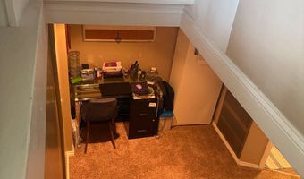 917 9th St, Aurora, NE 68818