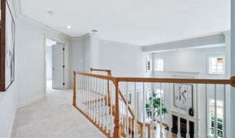 4831 26TH St N, Arlington, VA 22207
