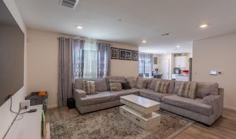 6421 Maple Leaf Ln, Riverbank, CA 95367