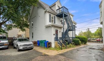 10 Holman St C, Attleboro, MA 02703