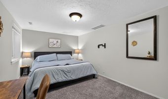 4790 Bitterbrush Dr, Boise, ID 83617