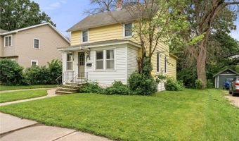 208 12th St SE, Austin, MN 55912