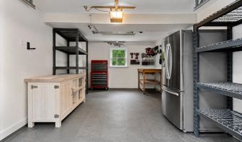 427 Shepperd Ln, Alloway, NJ 07422
