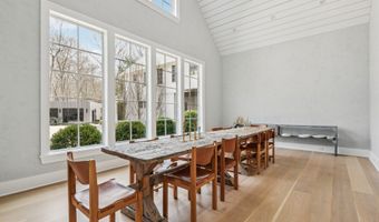 39 Timber Trl, Amagansett, NY 11930