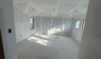 281 7th St, Avalon, NJ 08202