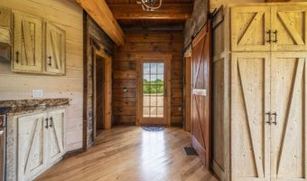 42545 Mattox Rd, Albany, OH 45710