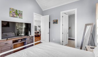 4063 Blue Jay St, Bay St. Louis, MS 39520