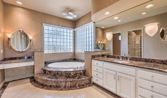 15 Knob Oak Dr, Henderson, NV 89052