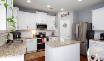 138 Renford Rd, Ball Ground, GA 30107