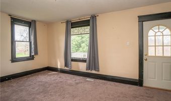 1033 Walnut Ave, Alliance, OH 44601