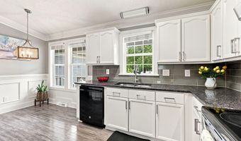 1109 Lexington Farm Rd, Apex, NC 27502