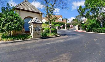 13957 Royal Melbourne Sq, San Diego, CA 92128