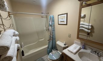 154 Bishop Cir, Albrightsville, PA 18210