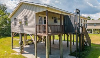 5163 Forrest Ave, Bay St. Louis, MS 39520
