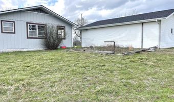 23537 Farm Road 2080, Aurora, MO 65605