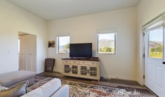 653 Southfork Rd, Cody, WY 82414
