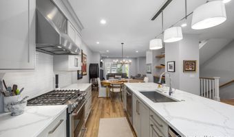 645 Greenslate Dr SE, Ada, MI 49301