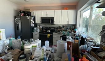 2807 W NEWTON Ct, Chandler, AZ 85224