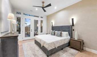 609 SW 4th St, Bentonville, AR 72712