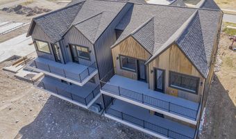 450 Loomis Way Unit A Ennis Montana 59729, Ennis, MT 59729