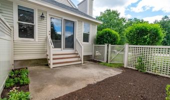 7 St Andrews Dr, Bedford, NH 03110