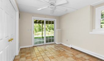 79 Blackstone St 79, Bellingham, MA 02019