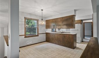 13873 Gladiola Way, Apple Valley, MN 55124