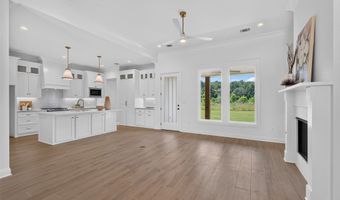 35 Turtle Creek Dr, Benton, LA 71006