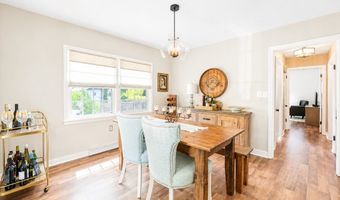 11 Autumn Ln, Attleboro, MA 02703
