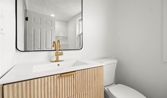 191 E Martin St, Amherst, OH 44001