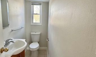 3927 VERMONT Ave, Alexandria, VA 22304