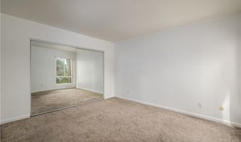 2536 White Oak Pl 2, Escondido, CA 92027