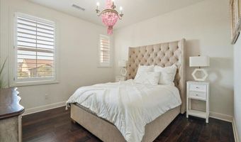 2543 Glasgow Dr, Carlsbad, CA 92010