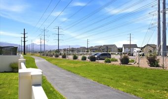 822 W STAR SPANGLED Dr, Bluffdale, UT 84065