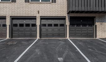 128 Shadalane Unit # A Walk, Ballwin, MO 63011