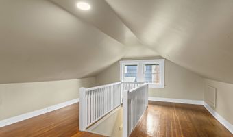 504 ABERNETHY Rd, Oregon City, OR 97045