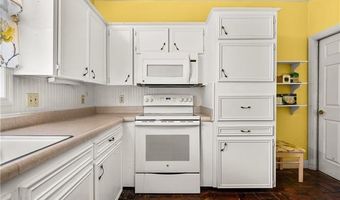 380 WINDERMERE Blvd, Alexandria, LA 71303