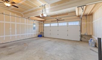 12800 JOYS Dr, Oregon City, OR 97045