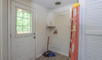 164 Joy Rd, Camden, SC 29020